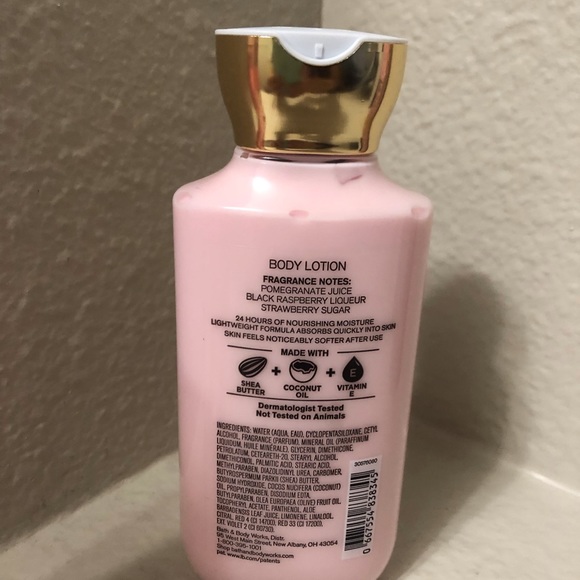 Bath & Body Works Triple Berry Martini 2 Piece Set - Picture 5 of 5